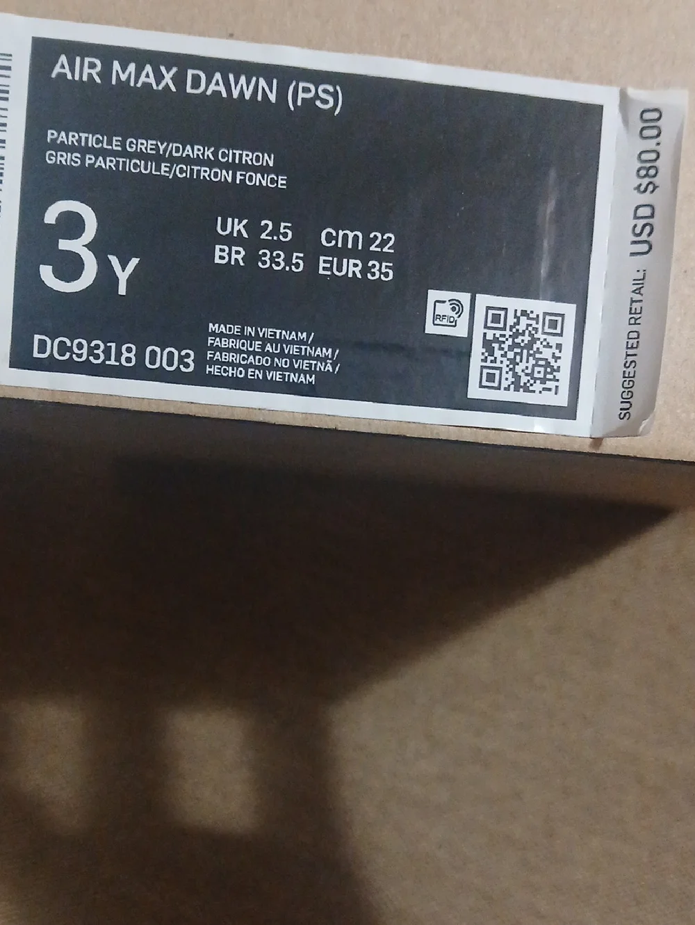 Nike - Picture 3 of 3